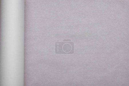 Téléchargez les photos : Texture de papier de cuisson blanc comme fond, vue de dessus - en image libre de droit