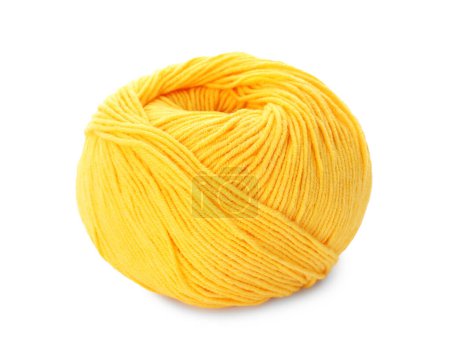 Foto de Hilados de lana amarillos suaves aislados en blanco - Imagen libre de derechos