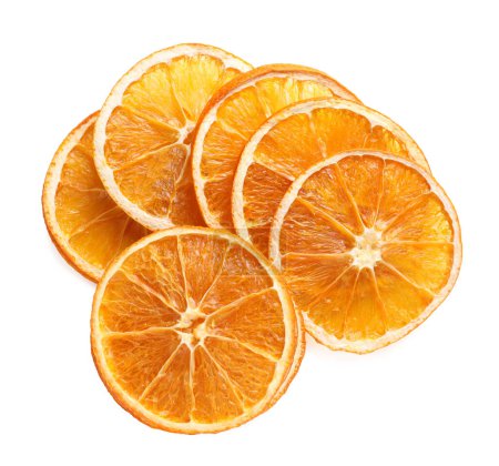 Foto de Deliciosas rebanadas de naranja seca sobre fondo blanco, vista superior - Imagen libre de derechos