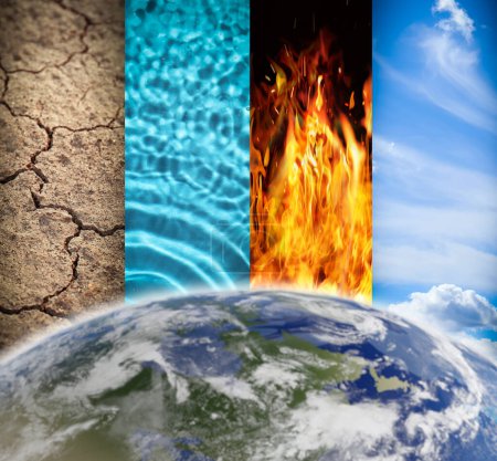 Téléchargez les photos : Ensemble de quatre éléments près du globe. Terre, eau, feu et air - en image libre de droit