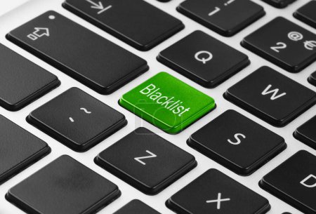 Téléchargez les photos : Green button with word Blacklist on computer keyboard, closeup - en image libre de droit