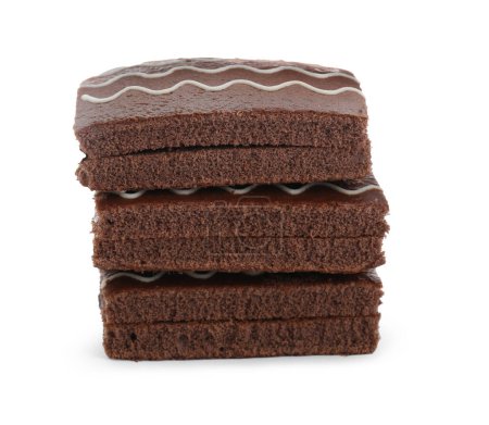 Foto de Pila de bizcochos de chocolate aislados en blanco - Imagen libre de derechos