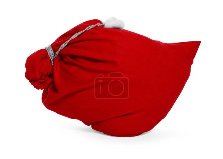 Santa Claus bolsa roja llena de regalos aislados en blanco
