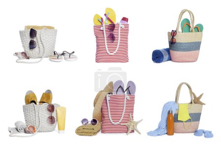 Diferentes bolsos elegantes y otros accesorios de playa aislados en blanco, conjunto