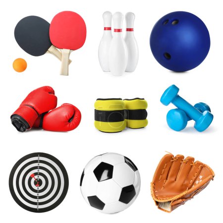 Téléchargez les photos : Balles et autres équipements sportifs isolés sur blanc, ensemble - en image libre de droit