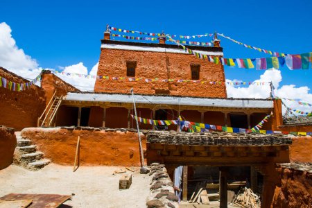 Téléchargez les photos : Siècle Ancien monastère Jampa Lhakang à Lo Manthang de Haute Mustang au Népal - en image libre de droit