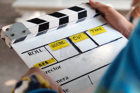 Téléchargez les photos : Equipe de production, gros plan du film Clapper board - en image libre de droit