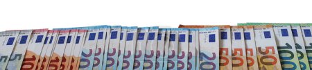 Foto de Bandera de billetes en euros en orden ascendente de valor. - Imagen libre de derechos