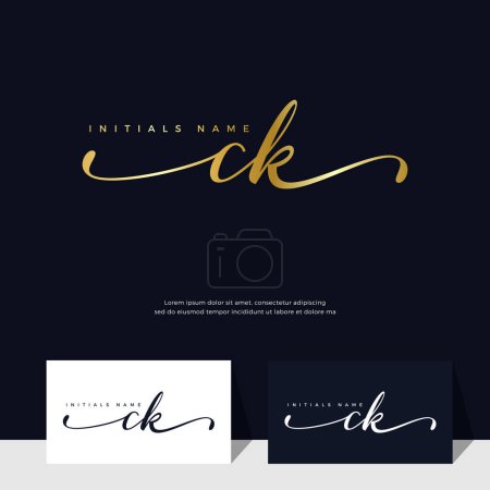 Foto de Caligrafía Inicial de la letra CK C K femenino y diseño del logotipo de belleza. Elegante y lujoso en plantilla de color dorado Vector. - Imagen libre de derechos