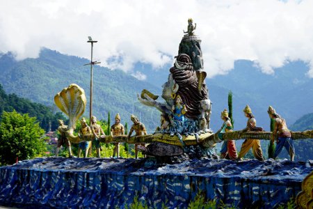 Téléchargez les photos : Sculpture de déesse au temple Siddhivinayak au Sikkim - en image libre de droit