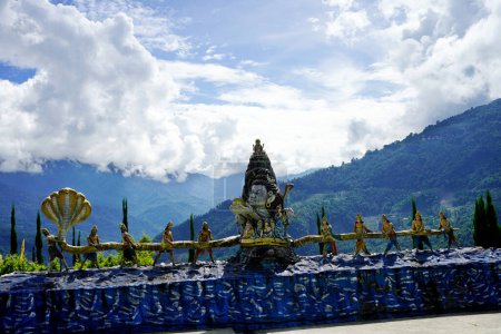 Téléchargez les photos : Temple Siddivinayak à Rhenak SIkkim - en image libre de droit