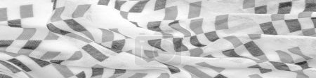 Foto de Tejido de seda blanco con formas rombo geométricas negras. oscuro. Antecedentes Plantilla. - Imagen libre de derechos