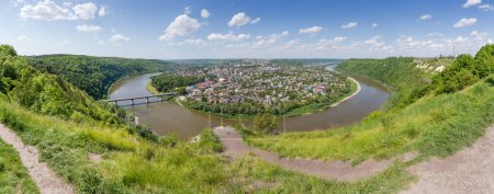 Photo for Scenic river loop of the Dniester river, flowing in the canyon valley near the town of Zalischyky, Ukraine. Panoramic view in summer day - Royalty Free Image