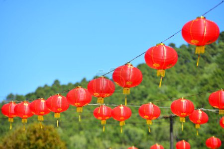 Téléchargez les photos : Vue rapprochée des lanternes rouges chinoises - en image libre de droit