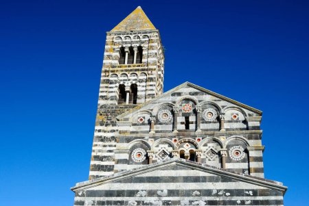 Téléchargez les photos : La basilique Santissima Trinit de Saccargia - en image libre de droit