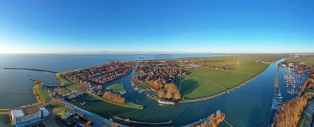 Foto de Aerial panorama from the city Stavoren at the IJsselmeer in Friesland the Netherlands - Imagen libre de derechos