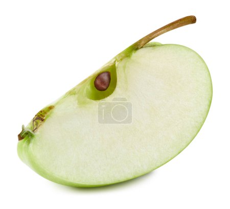 Foto de Manzanas frescas jugosas camino de recorte. La mitad de la manzana verde madura aislada en blanco. Primer plano de rodajas de manzana verde. - Imagen libre de derechos