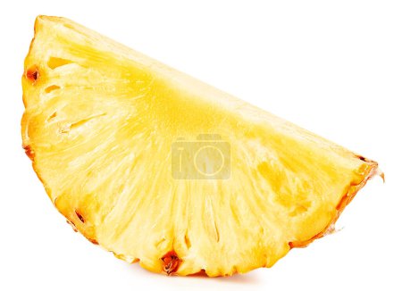 Téléchargez les photos : Tranches d'ananas isolées sur fond blanc. Ananas mûr Clipping Path. - en image libre de droit