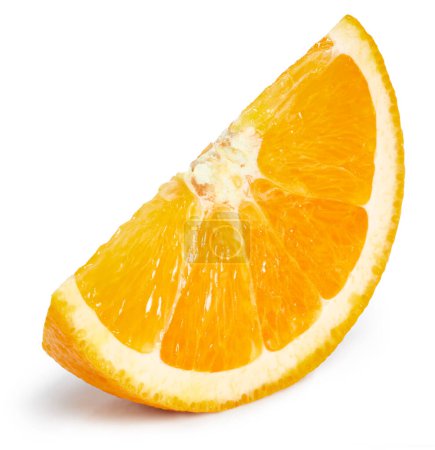 Téléchargez les photos : Tranche de fruits orange isolée sur fond blanc. Parcours de coupe orange - en image libre de droit