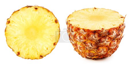 Téléchargez les photos : Collection d'ananas isolée sur fond blanc. Ensemble d'ananas chemin de coupe. - en image libre de droit