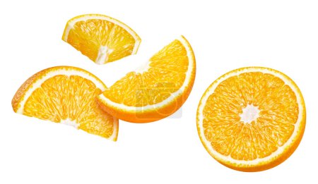 Téléchargez les photos : Tranches d'orange. Orange biologique fraîche isolée sur fond blanc. Collection orange - en image libre de droit