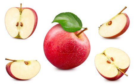Foto de Manzana entera, mitad y una rebanada sobre fondo blanco. Manzana roja aislada. Colección Apple con ruta de recorte - Imagen libre de derechos