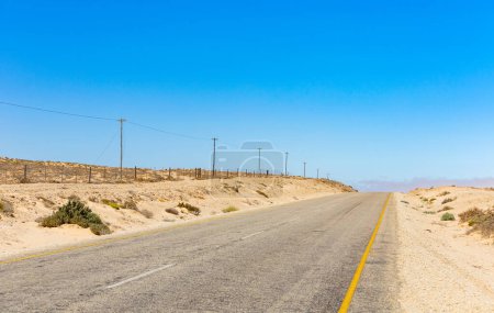 Nationalstraße in der Region Namaqualand in Südafrika