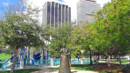 Photo for MIAMI, Florida - Mar 04, 2017: Bronze statue of Julia Tuttle in Bayfront Park , an American businesswoman who owned the land on which Miami, Florida was built. - Royalty Free Image