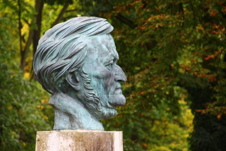 Photo for Bayreuth, Germany - October 13, 2023: Bust of Richard Wagner by Arno Breker near the Festival Theatre, built by Wagner and dedicated solely to the performance of his stage works. - Royalty Free Image
