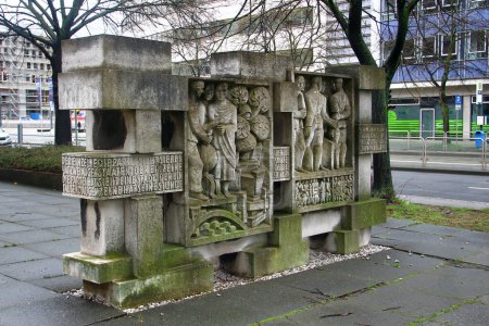 Photo for Chemnitz, Germany - March 23, 2024: The stele ensemble Lob des Lernens (Praise Poems), based on verses by Bertolt Brecht, in which he pays homage to communism - Royalty Free Image