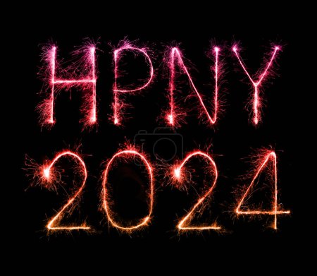 Téléchargez les photos : 2024 (HPNY) bonne année feux d'artifice écrit scintillant la nuit. - en image libre de droit