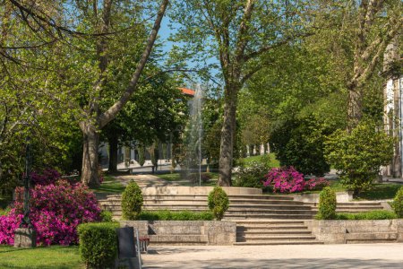 Téléchargez les photos : Jardin de Carmo s à Guimaraes, Portugal. Site du patrimoine mondial de l'Unesco - en image libre de droit
