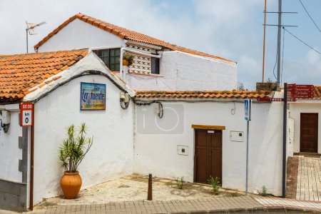 Foto de Firgas, Gran Canaria, Spain, 19 July, 2022: Typical old houses of the municipality of Firgas - Imagen libre de derechos