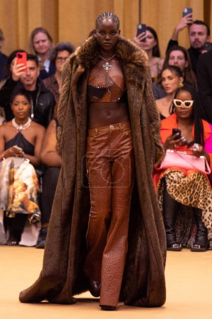Photo for MILAN, ITALY - FEBRUARY 22: Adut Akech walks the runway at the Roberto Cavalli fashion show during the Milan Fashion Week Womenswear Fall/Winter 2023/2024 on February 22, 2023 in Milan, Italy. - Royalty Free Image