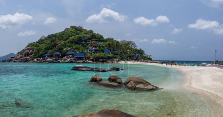 Foto de Isla paradisíaca tropical, isla Nang Yuan o isla Koh Nang Yuan de la isla Koh Tao, Surat Thani, Tailandia. - Imagen libre de derechos