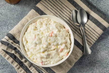 Téléchargez les photos : Homemade Southern Creamy Coleslaw with Mayo and Cabbage - en image libre de droit