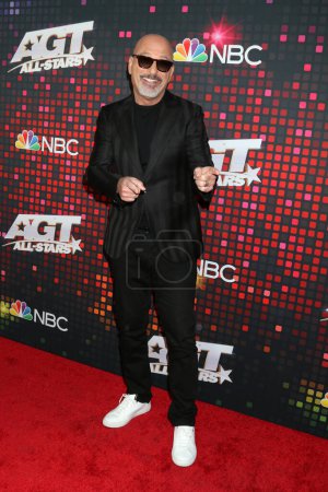 Photo for LOS ANGELES - NOV 3:  Howie Mandel at the Americas Got Talent - All-Stars Photo Call at Radford Studios on November 3, 2022 in Studio City, CA - Royalty Free Image