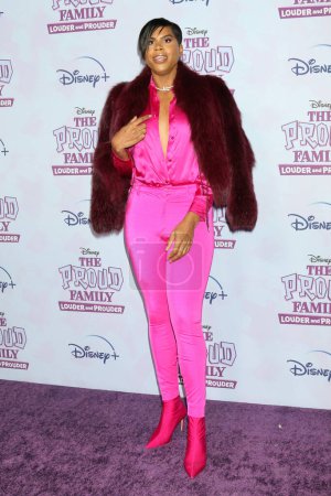 Téléchargez les photos : LOS ANGELES - JAN 19:  EJ Johnson at The Proud Family - Louder and Prouder Series Premiere at the Nate Holden Performing Arts Center on January 19, 2023 in Los Angeles, CA - en image libre de droit