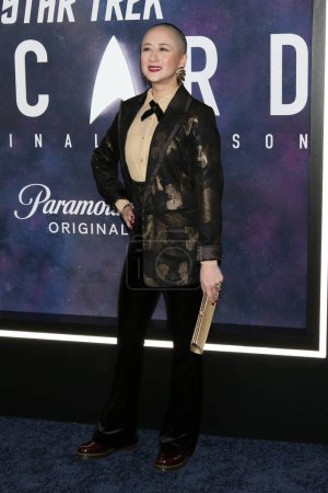 Foto de LOS ANGELES - FEB 9:  Jin Maley at the Picard Season Three Premiere at the TCL Chinese Theater IMAX on February 9, 2023 in Los Angeles, CA - Imagen libre de derechos