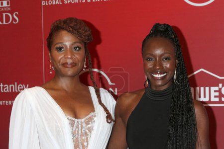 Photo for LOS ANGELES - MAR 1:  Nikyatu Jusu, Anna Diop at the 14th AAFCA at the Beverly Wilshire Hotel on March 1, 2023 in Beverly Hills, CA - Royalty Free Image