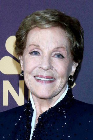 Photo for LOS ANGELES - MAR 2:  Julie Andrews at the Carol Burnett  - 90 Years of Laughter and Love Special Taping for NBC at the Avalon Hollywood on March 2, 2023 in Los Angeles, CA - Royalty Free Image