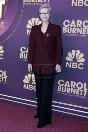 Foto de LOS ANGELES - MAR 2:  Jane Lynch at the Carol Burnett  - 90 Years of Laughter and Love Special Taping for NBC at the Avalon Hollywood on March 2, 2023 in Los Angeles, CA - Imagen libre de derechos