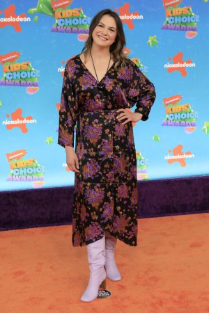 Foto de LOS ÁNGELES - MAR 4: Larisa Oleynik en los Kids Choice Awards 2023 en el Microsoft Theater el 4 de marzo de 2023 en Los Ángeles, CA - Imagen libre de derechos