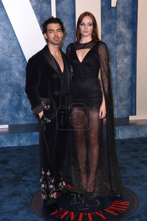 Photo for LOS ANGELES - MAR 12:  Joe Jonas, Sophie Turner at the 2023 Vanity Fair Oscar Party at the Wallis Annenberg Center for the Performing Arts on March 12, 2023 in Beverly Hills, CA - Royalty Free Image