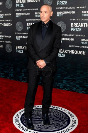 Photo for LOS ANGELES - APR 15:  Robert Downey Jr at the 9th Breakthrough Prize Ceremony Arrivals at the Academy Museum of Motion Pictures on April 15, 2023 in Los Angeles, CA - Royalty Free Image