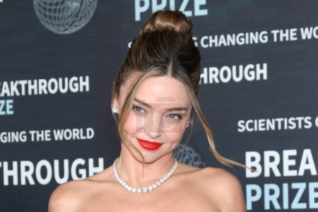 Photo for LOS ANGELES - APR 15:  Miranda Kerr at the 9th Breakthrough Prize Ceremony Arrivals at the Academy Museum of Motion Pictures on April 15, 2023 in Los Angeles, CA - Royalty Free Image