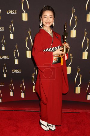 Foto de LOS ÁNGELES - DIC 9: Reiko Narao en el 10º Círculo de Ganadores de la Gala de los Premios Voice Awards de la Sociedad Anual de Artes y Ciencias de la Voz en el Beverly Hilton Hotel el 9 de diciembre de 2023 en Beverly Hills, CA - Imagen libre de derechos
