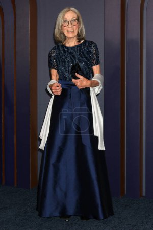 Téléchargez les photos : LOS ANGELES - JAN 9 : Carol Littleton aux 14e Governors Awards au Dolby Ballroom le 9 janvier 2024 à Los Angeles, CA - en image libre de droit