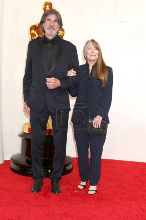 Foto de LOS ÁNGELES - 10 DE MARZO: Jack Fisk, Sissy Spacek en los Premios Óscar 96 Llegadas al Teatro Dolby el 10 de marzo de 2024 en Los Ángeles, CA - Imagen libre de derechos