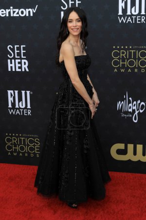 Photo for LOS ANGELES - JAN 14:  Abigail Spencer at the 29th Annual Critics Choice Awards - Arrivals at the Barker Hanger on January 14, 2024 in Santa Monica, CA - Royalty Free Image